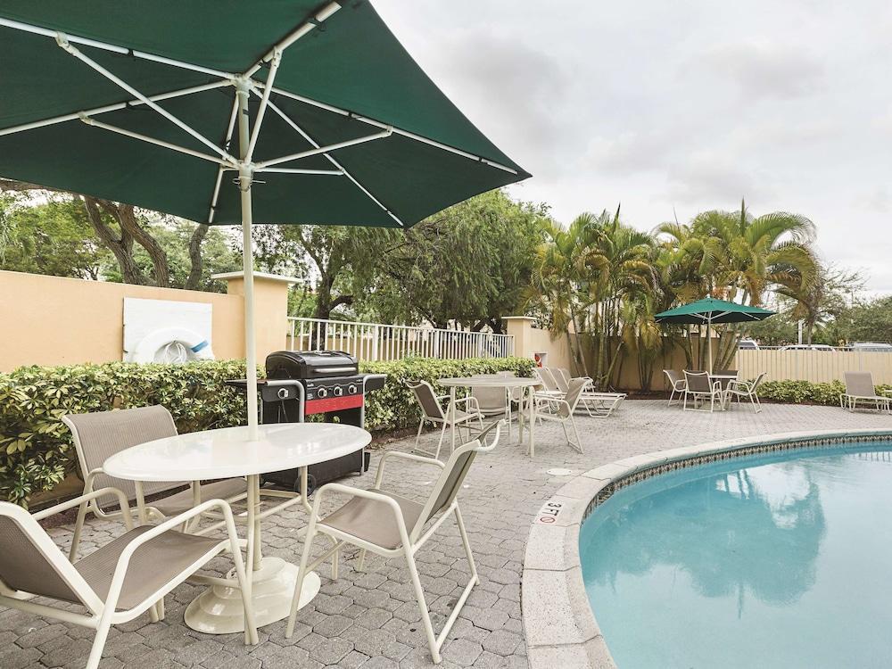 La Quinta By Wyndham Miami Lakes Exteriér fotografie